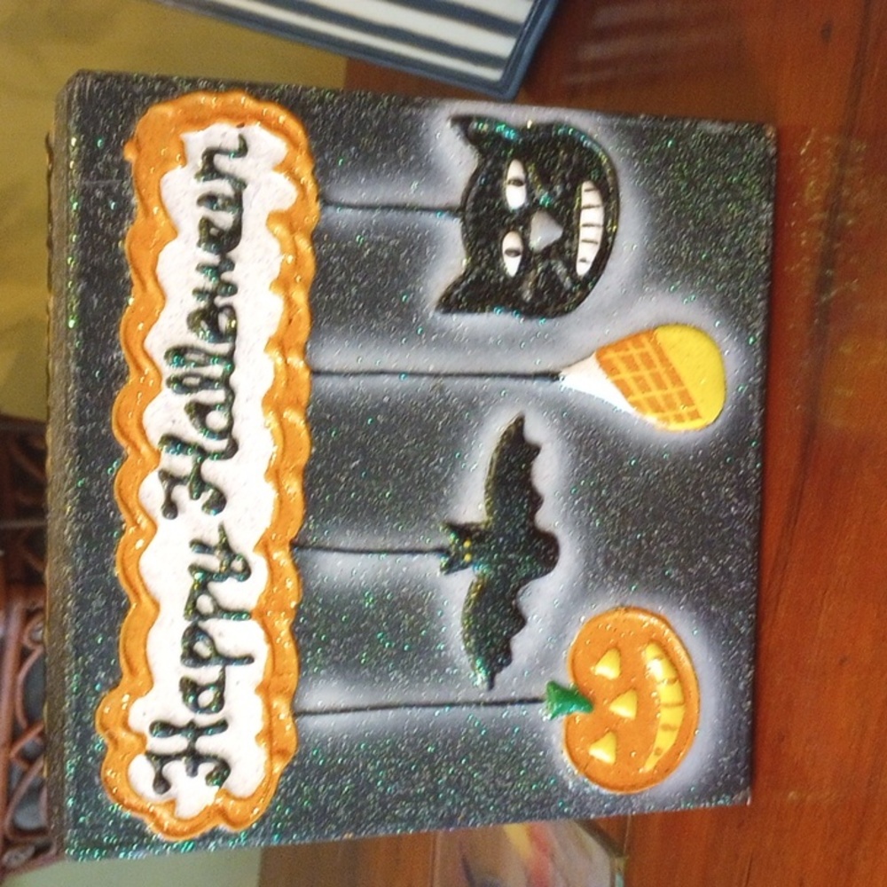 Happy Halloween Box